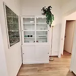 Comfortable 'n Modern