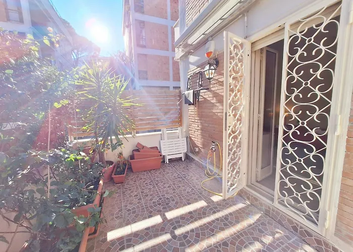 Comfortable 'n Modern Apartament