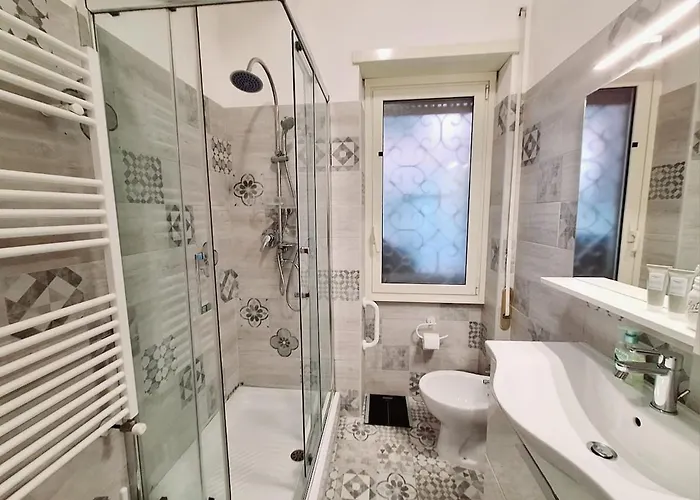 Comfortable 'n Modern