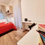 Comfortable 'n Modern
